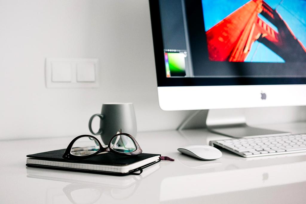 Assorted computer technology resource materials